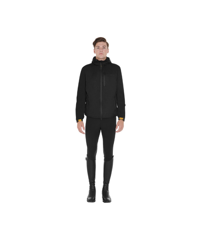 Giacca uomo antipioggia in tessuto tecnico