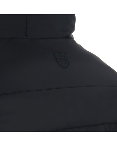 Giacca piumino uomo tessuto elasticizzato con patch siliconica Giacca piumino uomo tessuto elasticizzato con patch siliconica