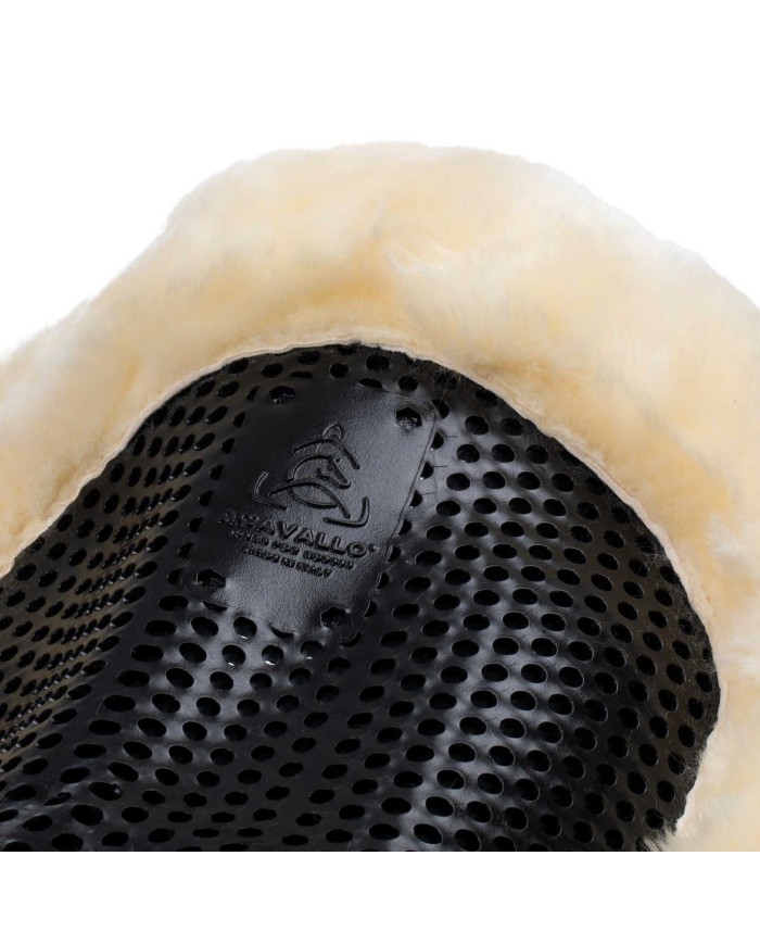 GEL PAD & FRONT RISER SHEEPSKIN CUT OUT JUST GEL