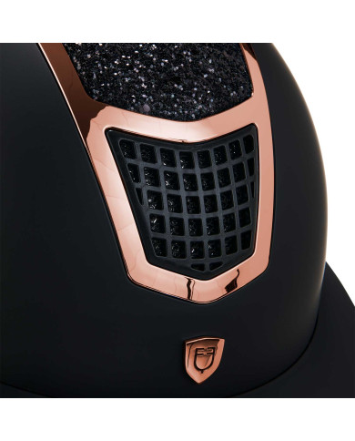 Cap con brillantini e visiera larga