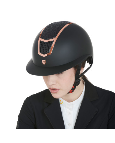 Cap con brillantini e visiera larga