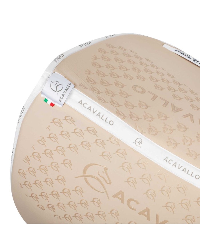 DRESSAGE PAD W/GEL GRIP & BAMBOO FIBER UNDERSIDE