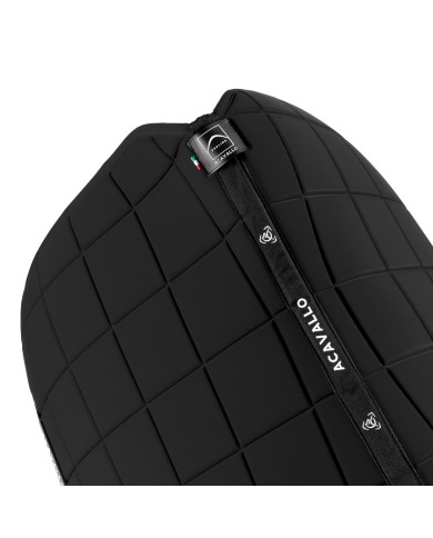 SQUARE DRESSAGE SADDLE PAD W/SQUARE BACK CORNER