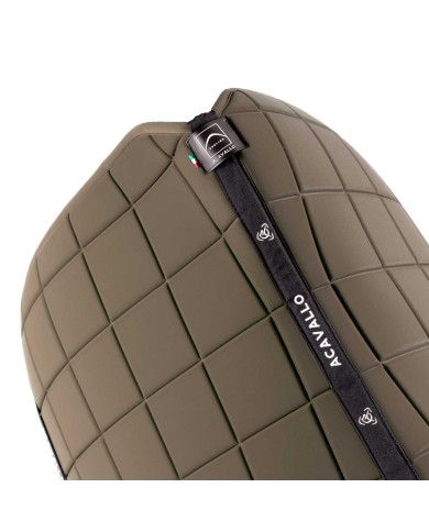 SQUARE DRESSAGE SADDLE PAD W/SQUARE BACK CORNER