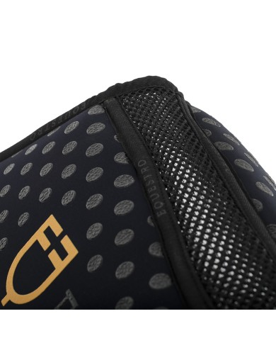 COMPENSA. EQ. IN M.FOAM CON GRIP, TESSUTO TRAFORATO SUL GAR. LOGO GIALLO
