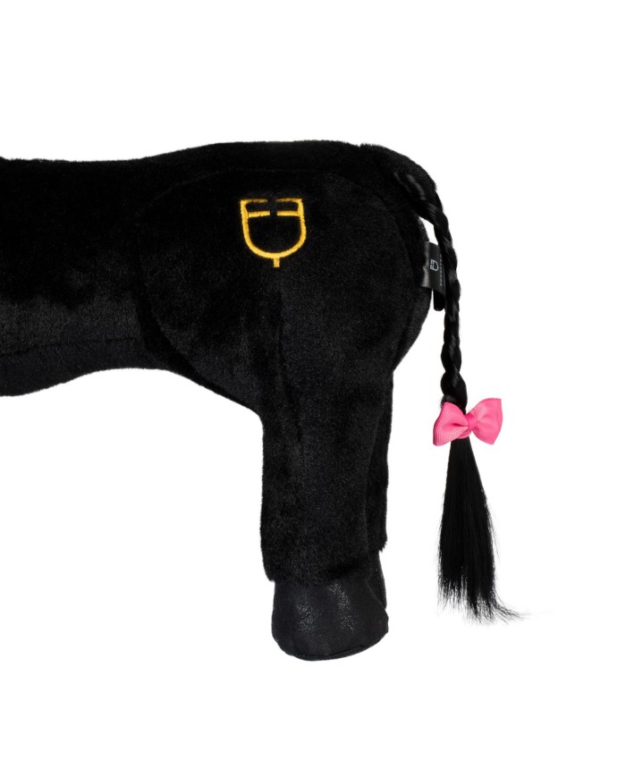 TOY HORSE