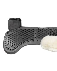 WITHERS FREE PIUMA AERO BALANCE FLAT GEL PAD CUT OUT WITH SHEEPSKIN