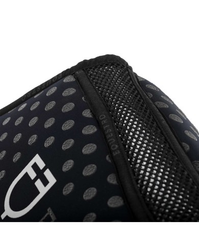 COMPENSA. EQ. IN M.FOAM CON GRIP, TESSUTO TRAFORATO SUL GAR. LOGO BIANCO
