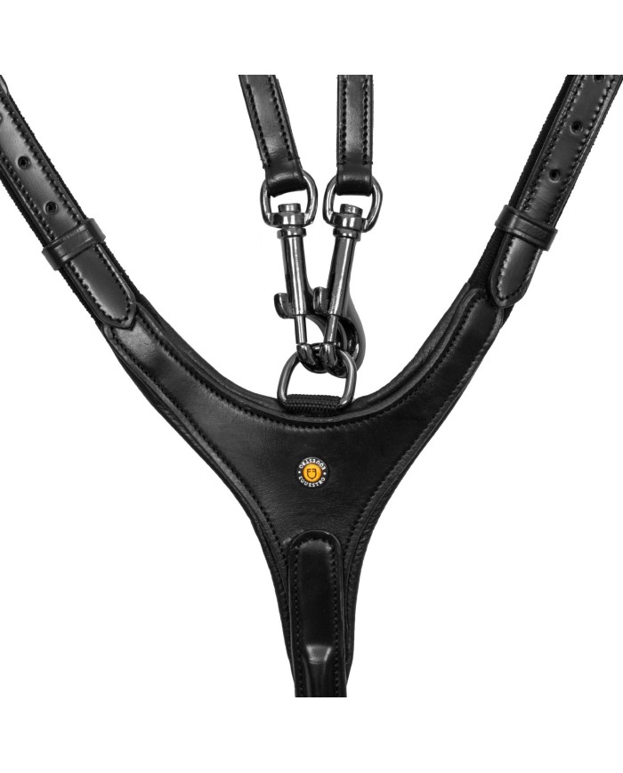 BREASTPLATE WITH REMOVABLE MARTINGALE BLACK FITTING