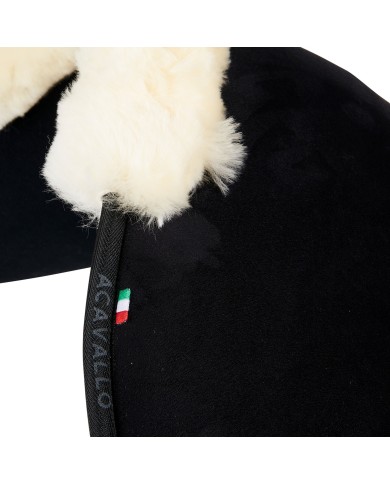 CLOSE CONTACT MEMORY FOAM 1/2 PAD W/SHEEPSKIN