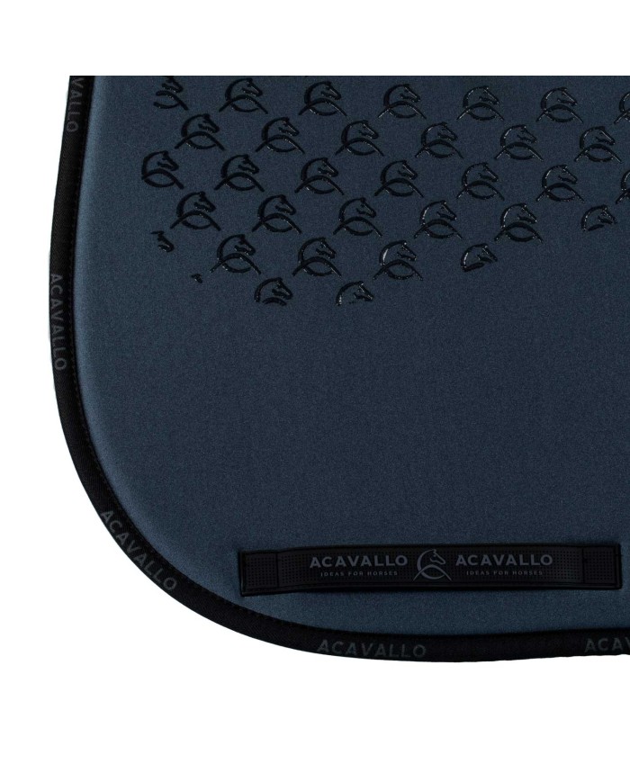 DRESSAGE PAD W/GEL GRIP & BAMBOO FIBER UNDERSIDE