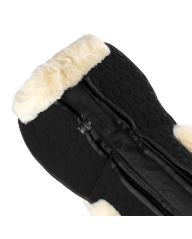 CUBE SHEEPSKIN PAD WITH POCKET