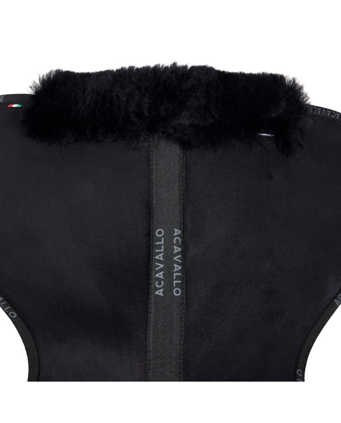 CLOSE CONTACT MEMORY FOAM 1/2 PAD W/SHEEPSKIN