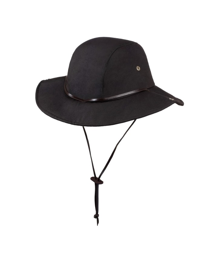 CAPPELLO IN TESSUTO CERATO