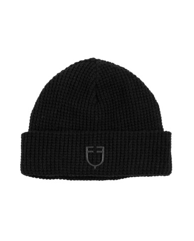 UNISEX KNITTED PATTERN BEANIE