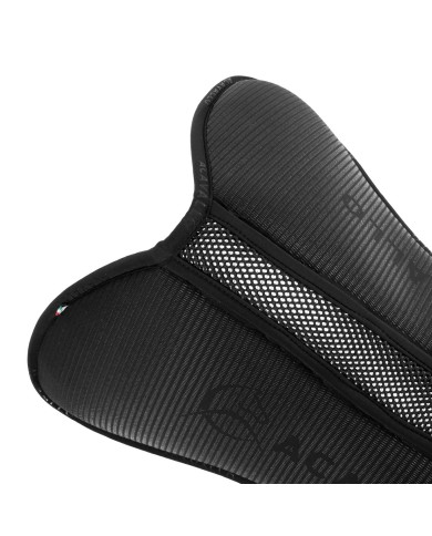 SPINE FREE JUMPING CC & MEMORY FOAM ½ PAD EXTREME GRIP SYSTEM
