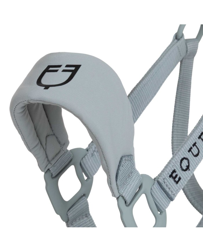 HIGH PERFORMANCE HALTER RUBBER FINISH BUCKLES W/LEADROPE