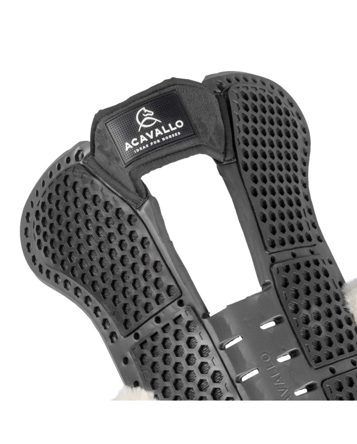 WITHERS FREE PIUMA AERO BALANCE FLAT GEL PAD CUT OUT WITH SHEEPSKIN