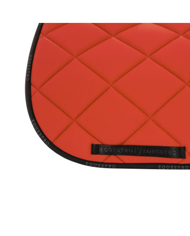 Sottosella da dressage in tessuto tecnico modello GP (difetto di cucitura logo) Sottosella da dressage in tessuto tecnico modello GP (difetto di cucitura logo)