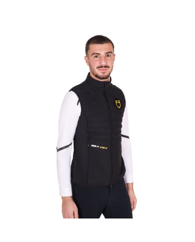 Smanicato uomo slim fit in tessuto tecnico Smanicato uomo slim fit in tessuto tecnico