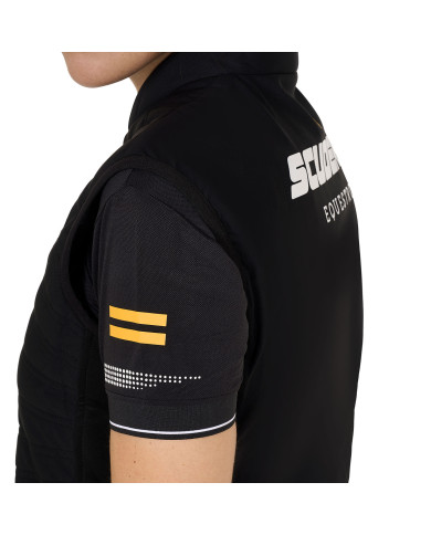 Smanicato donna slim fit in tessuto tecnico Smanicato donna slim fit in tessuto tecnico