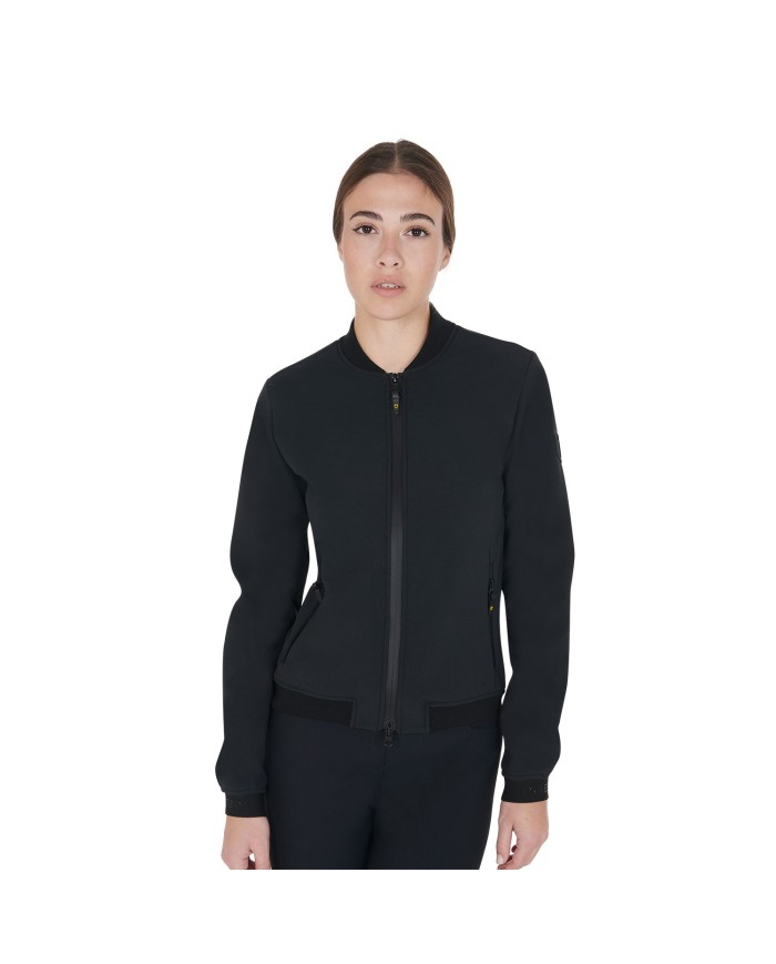 TECHNICAL WOMAN BOMBER