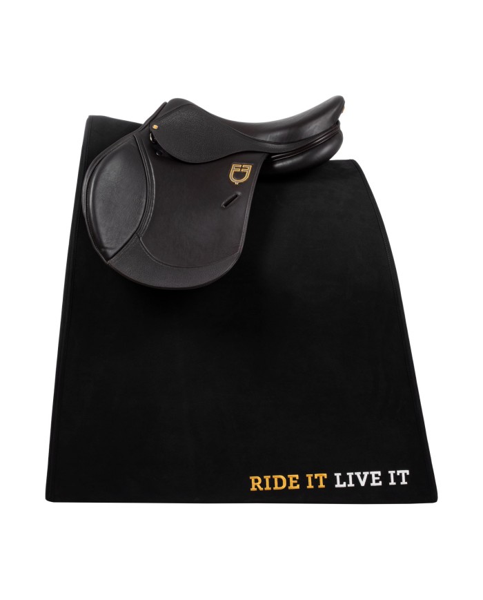 FIBERGLASS SHAPED SADDLE STAND