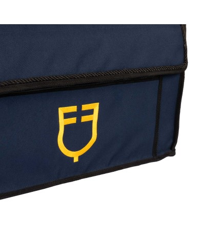 GROOMING BAG WITH BAR