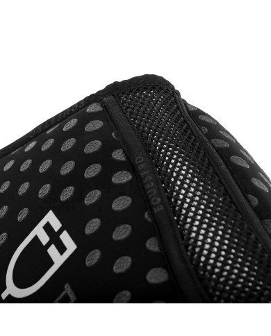 COMPENSA. EQ. IN M.FOAM CON GRIP, TESSUTO TRAFORATO SUL GAR. LOGO BIANCO