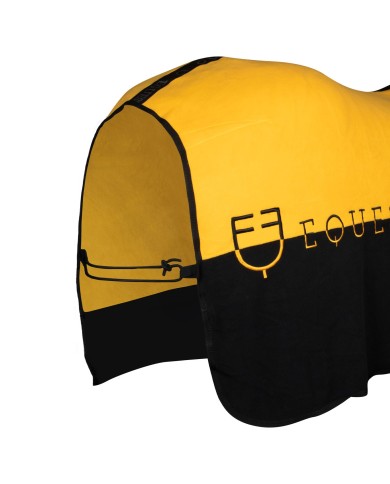 COPERTA IN PILE MODELLO MUNSTER